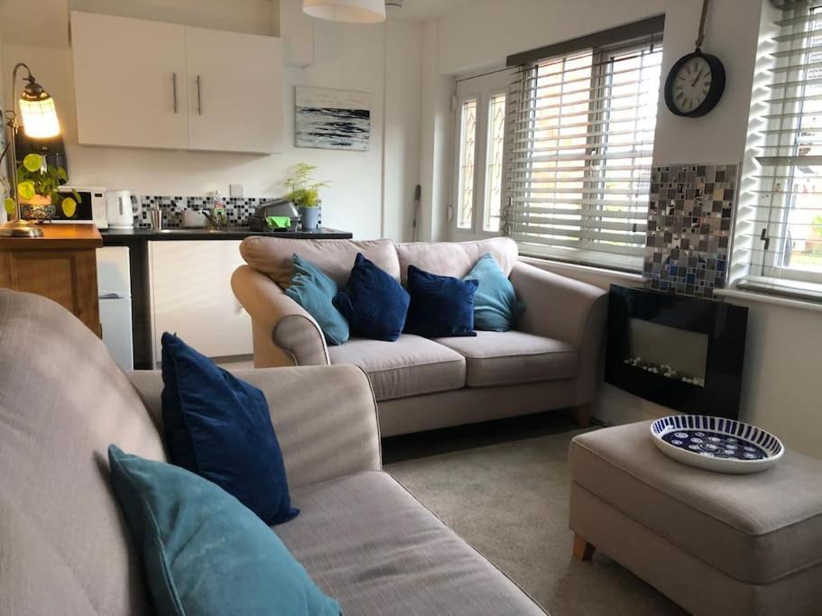 Dease Manor Apartment Higham Ferrers Ngoại thất bức ảnh
